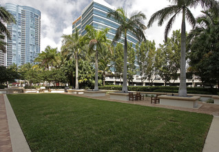 Watergarden in Fort Lauderdale, FL - Building Photo - Building Photo