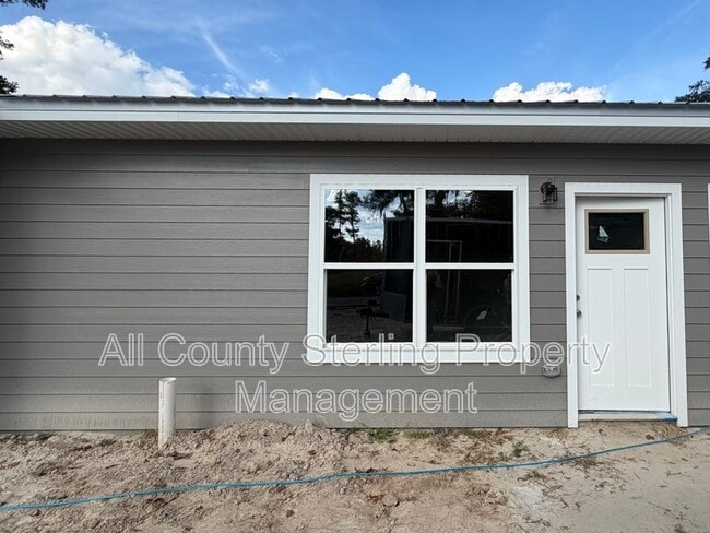 1418 SE Magnolia Loop in Lake City, FL - Foto de edificio - Building Photo