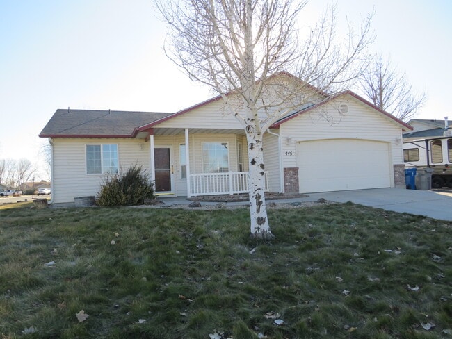 property at 445 Elm St