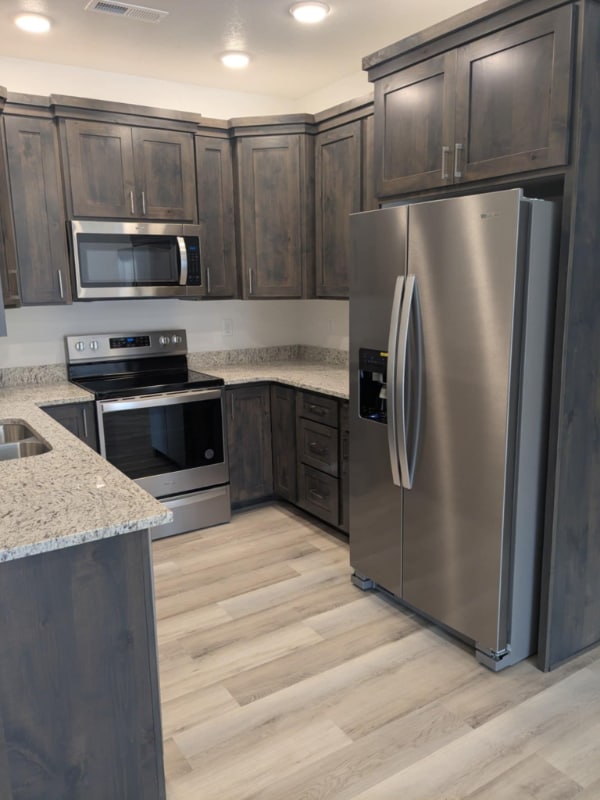 1561 110 in Logan, UT - Building Photo - Building Photo