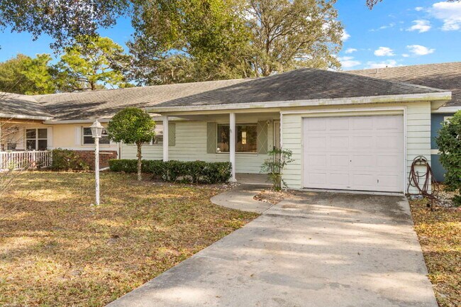 8686 SW 97th Lane Rd in Ocala, FL - Building Photo - Building Photo