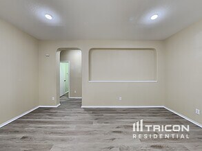 1130 Sundance Fort in San Antonio, TX - Building Photo - Building Photo