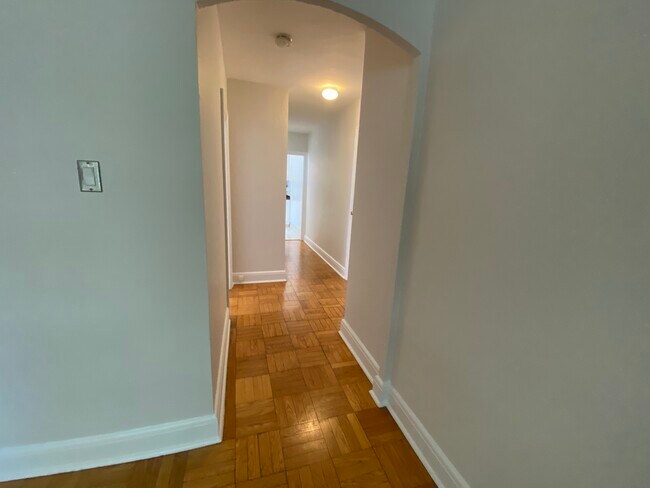 57 Spencer Av in Toronto, ON - Building Photo - Building Photo