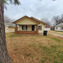 632 W Dewey St in Shawnee, OK - Building Photo - Building Photo