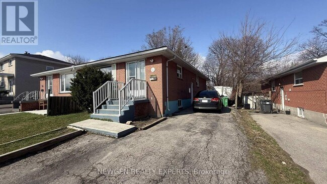 41 Aloma Crescent in Brampton, ON - Building Photo - Building Photo