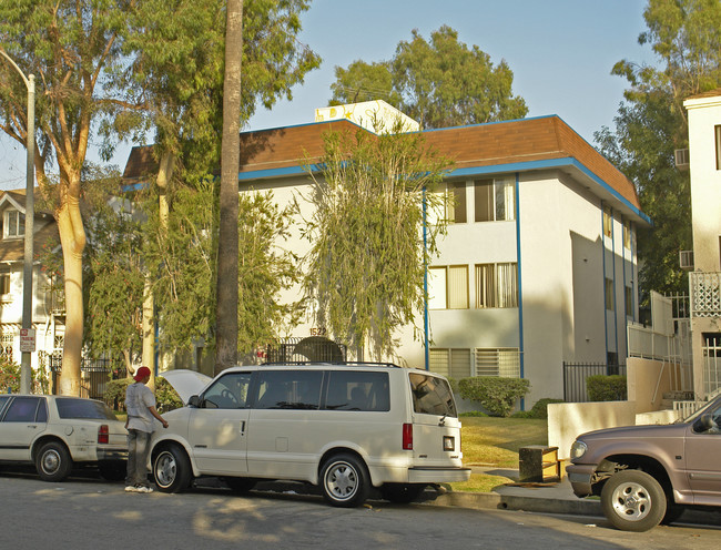 1522 S St Andrews Pl in Los Angeles, CA - Building Photo - Building Photo