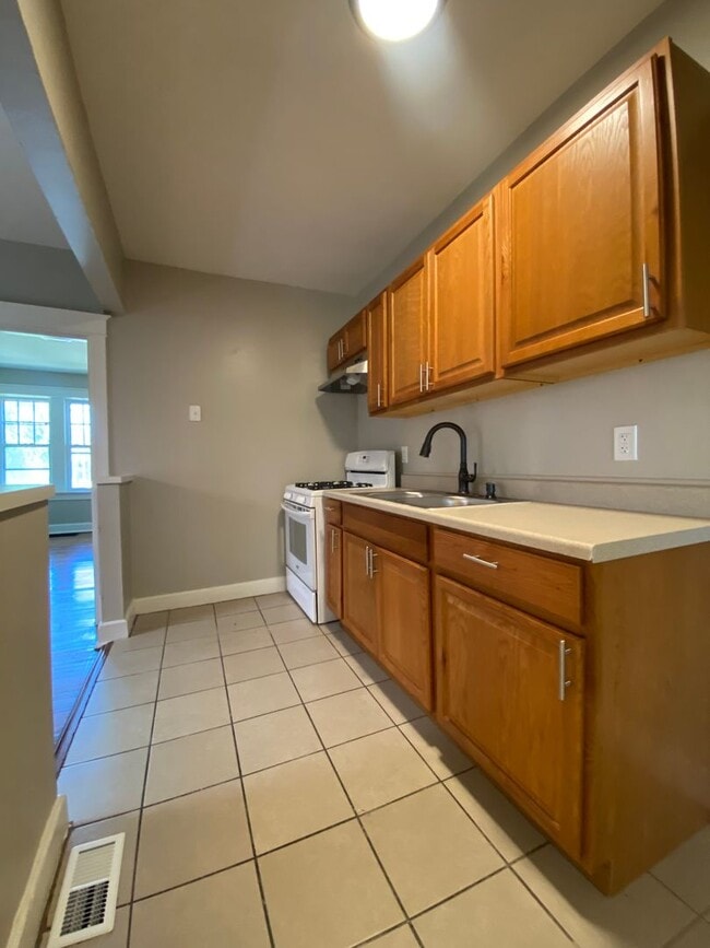 2152-2154-2154 Geyer Ave in St. Louis, MO - Building Photo - Building Photo