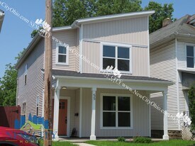 2026 NEW YEAR SPECIAL! No App Fee! Newly Built 3 Bedrooms, 2.5 Bathrooms Home! in Columbus, OH - Building Photo