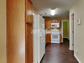 14 Bluestem Ct in Greensboro, NC - Building Photo - Building Photo
