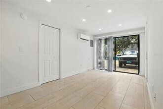 614 N Hyer Ave in Orlando, FL - Building Photo - Building Photo