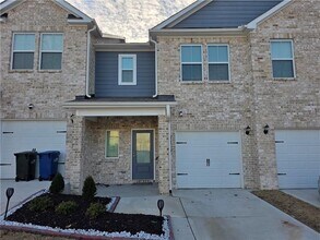 4169 Oakwood Ter Ct in Oakwood, GA - Building Photo - Building Photo