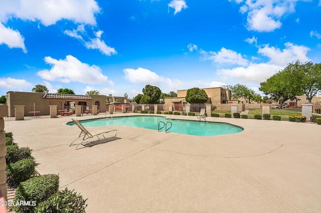 property at 948 S Alma School Rd