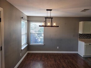 208 Rock Hound Ln in Liberty Hill, TX - Building Photo - Building Photo