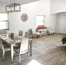 11239 SW 243rd Ter in Homestead, FL - Foto de edificio - Building Photo