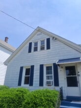 54 Crane St, Unit 54 crane street in Amsterdam, NY - Building Photo - Building Photo