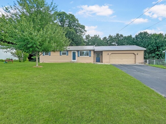 property at 2300 Elmer Dr NE