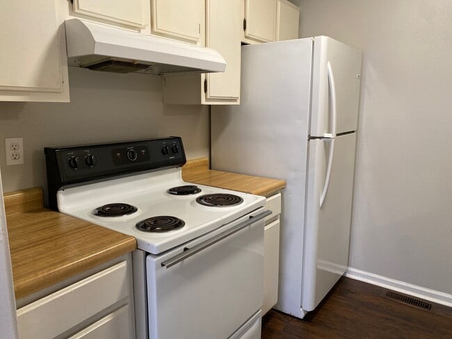 278 Tinker Hill Cv, Unit A in Jackson, TN - Building Photo - Building Photo