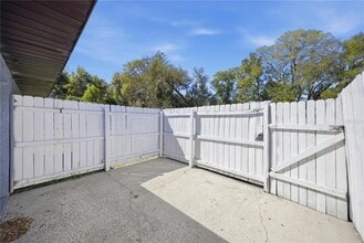 1836 SW 109th Pl in Ocala, FL - Building Photo - Building Photo