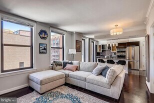 631 D St NW, Unit 934 in Washington, DC - Building Photo