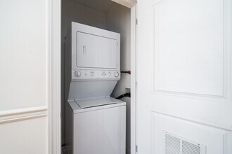 85 Maple St in Weehawken, NJ - Building Photo - Building Photo