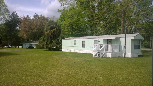 118 SE Mink Gln in Lake City, FL - Foto de edificio - Building Photo