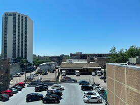 2728 N Hampden Ct in Chicago, IL - Foto de edificio - Building Photo