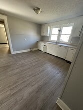 1015 N Main St in Hopkinsville, KY - Building Photo - Building Photo