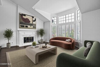 1142 Earlham Ct in Oak Park, CA - Building Photo - Building Photo