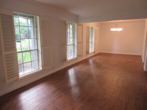 17318 Edsall Dr in Spring, TX - Building Photo - Building Photo