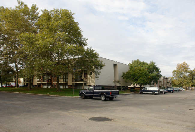 The Trails at Arbor Court in Columbus, OH - Foto de edificio - Building Photo