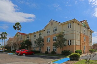 Furnished Studio - Corpus Christi