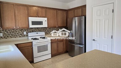 1126 E Mt Shibell Dr in Sahuarita, AZ - Building Photo - Building Photo
