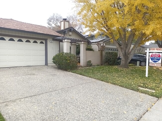 107 Petrilli Cir in Sacramento, CA - Building Photo - Building Photo