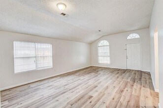 7133 Amber Dr in Dallas, TX - Building Photo - Building Photo