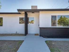 200 Van Buren St in Taft, CA - Building Photo - Building Photo