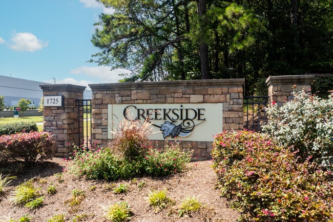 Creekside Townhomes in Durham, NC - Building Photo - Other