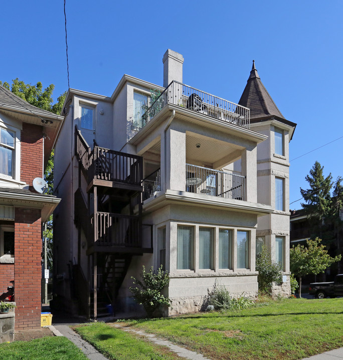 46 Albert St in Hamilton, ON - Building Photo