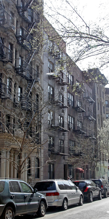 233 East 12th Street in New York, NY - Foto de edificio