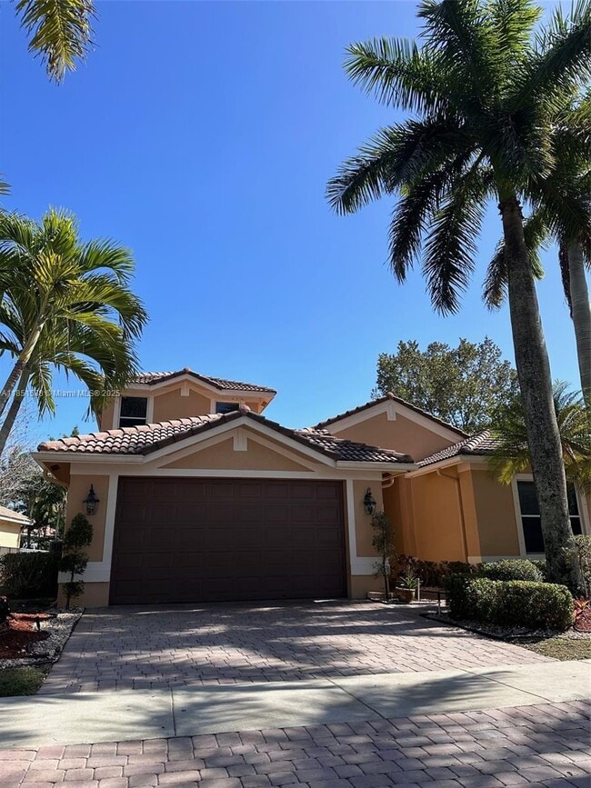 property at 1831 Mariners Ln