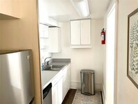 608 Oxford St photo'