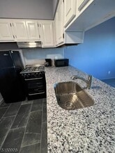 2 Pico Ct in Vernon, NJ - Building Photo - Building Photo