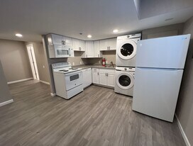 4524 Thompson Ct in Denver, CO - Building Photo