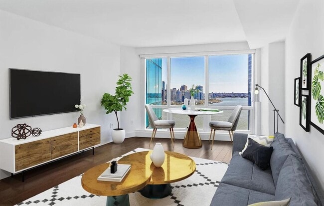 77 Hudson St in Jersey City, NJ - Building Photo - Building Photo