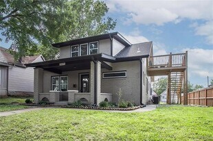 2630 Madison Ave in Kansas City, MO - Building Photo