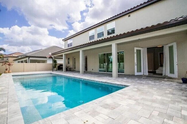 8252 Ludington Cir in Orlando, FL - Building Photo - Building Photo