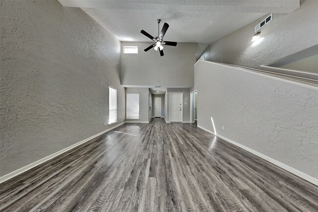 13202 Ravensway Dr in Cypress, TX - Building Photo - Building Photo