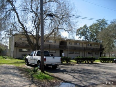 902 Herbert Ave in Pasadena, TX - Building Photo