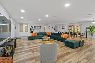 13014 46th Ct N in West Palm Beach, FL - Building Photo
