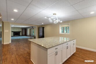 139 Ladue Oaks Dr in Creve Coeur, MO - Building Photo - Building Photo