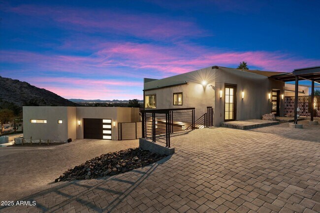 4401 E Sunset Dr in Phoenix, AZ - Building Photo - Building Photo